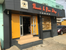 La Pierre de d'Onyx fabric shop